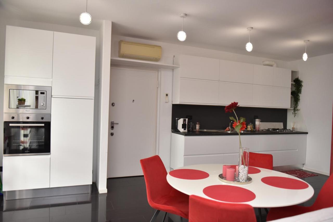 Design & Comfort A Romano Di L. Romano di Lombardia Εξωτερικό φωτογραφία